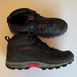 Columbia Newton hiking boots black high top men’s 7